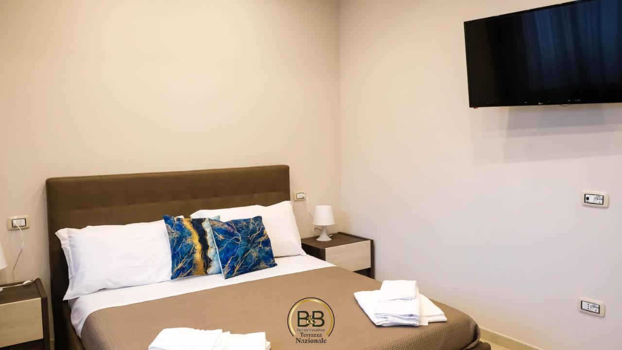 نابولي B&B Terrazza Nazionale المظهر الخارجي الصورة