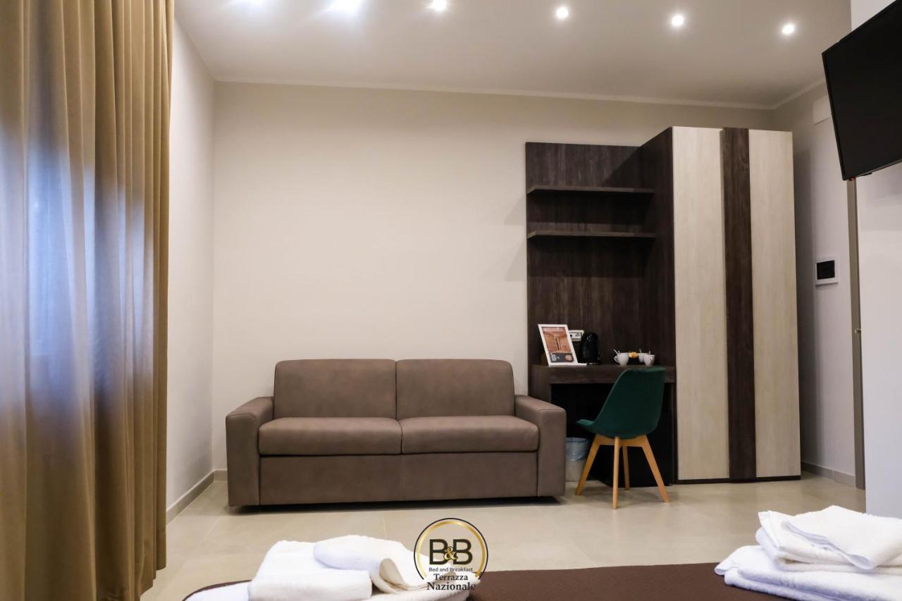 نابولي B&B Terrazza Nazionale المظهر الخارجي الصورة